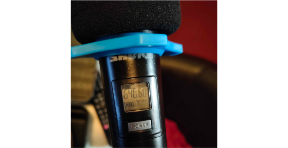 Mikrofon-Batterien prüfen